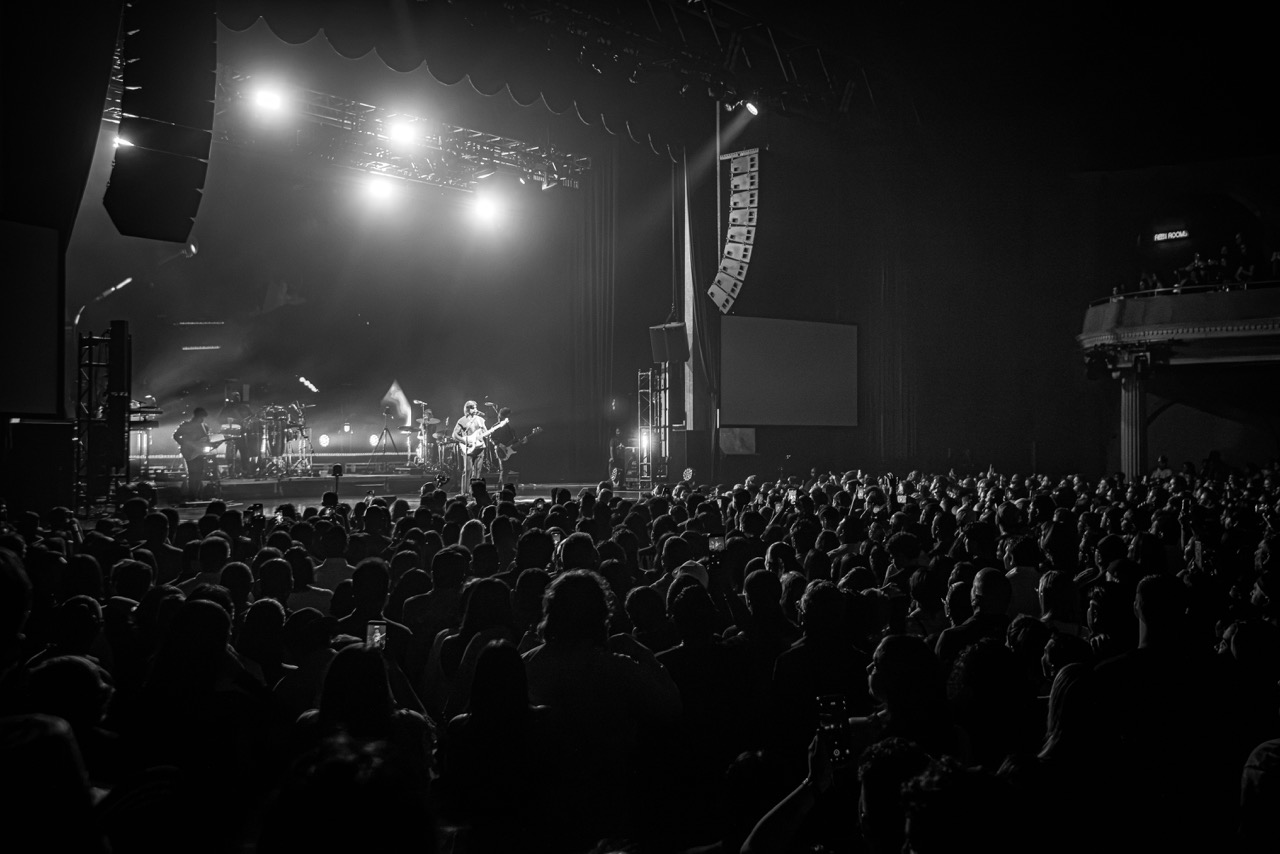 Juanes en Orlando: Virtuosismo, raíces y guitarras afiladas en un inicio de gira arrollador